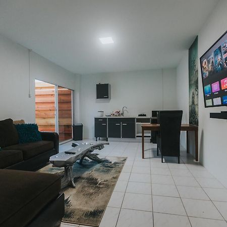 Buddha Studios Aruba Palm Beach Exteriér fotografie