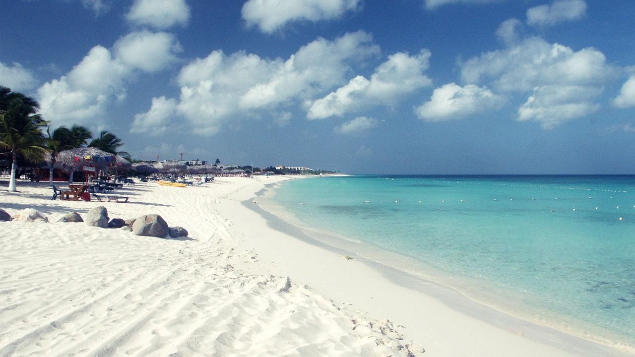 Buddha Studios Aruba Palm Beach Exteriér fotografie